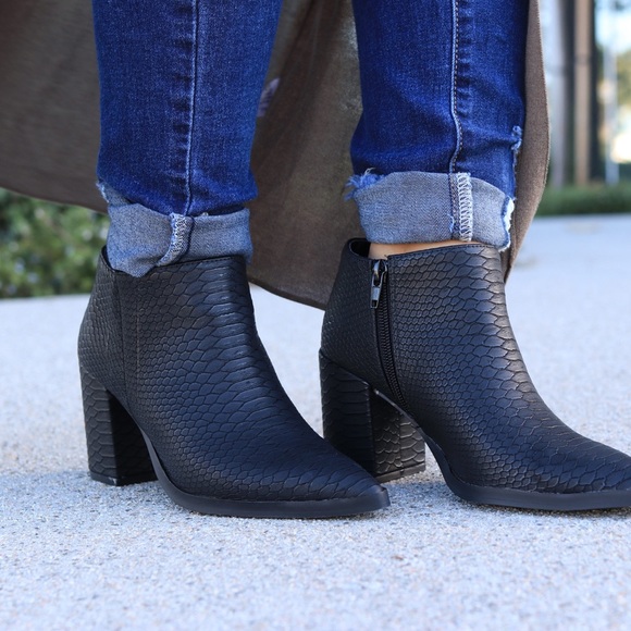 Planner Black Snake Bootie - Picture 2 of 5